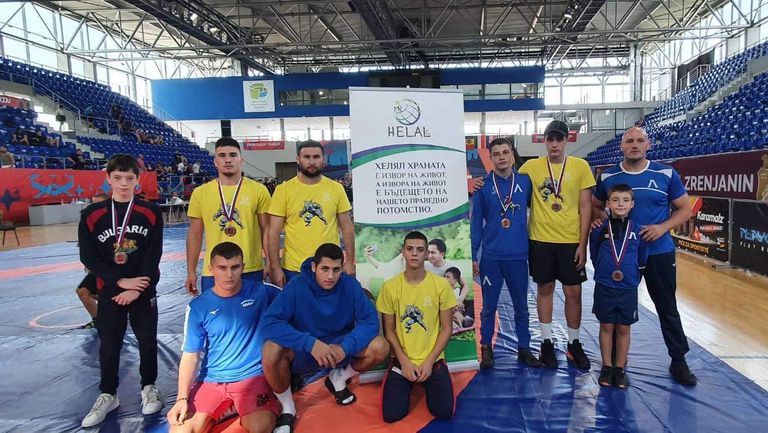 Пет медала спечелиха състезателите по борба на Левски от международния