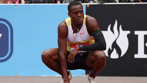 Коулман грабна диаманта на 100 метра, Валаза се контузи