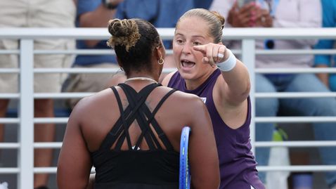  Водещи тенисистки в пикантен скандал на US Open поради неписано предписание 