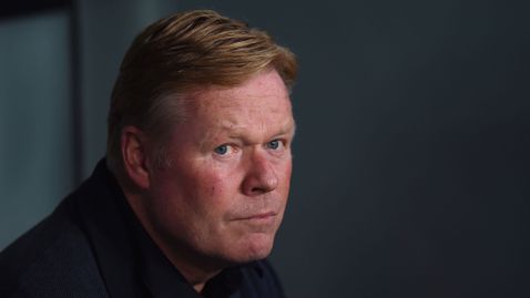  Куман заменя Ван Гаал отпред на Нидерландия 