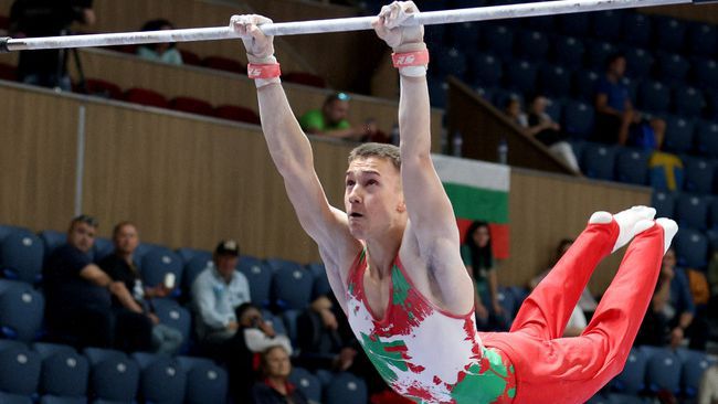 Сребро и бронз за Даниел Трифонов на Световната купа в Ташкент