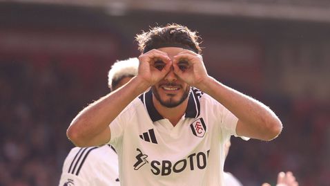 Дузпа срещу Нотингам Форест донесе втората поредна победа на Фулъм