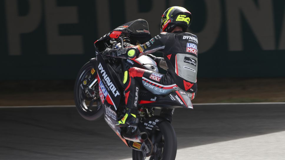 Муньос се ориентира най-добре при лекия дъжд и спечели Гран При на Япония в Moto3