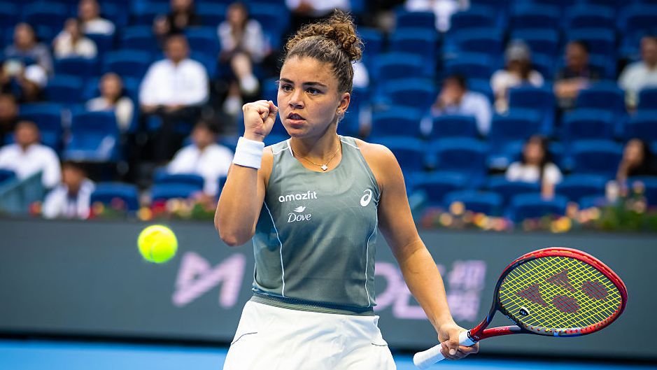 Джазмин Паолини и Коко Гоф продължават напред на турнира в Пекин