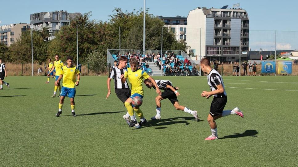 Марица и Локомотив не се победиха в пловдивското дерби при U15