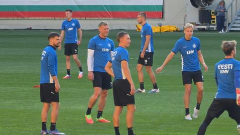 Две бивши "канарчета" тренират с Естония на "Колежа"