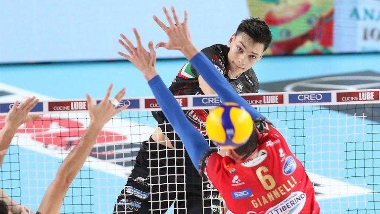 Новата голяма звезда на българския волейбол е сред вдъхновителите за