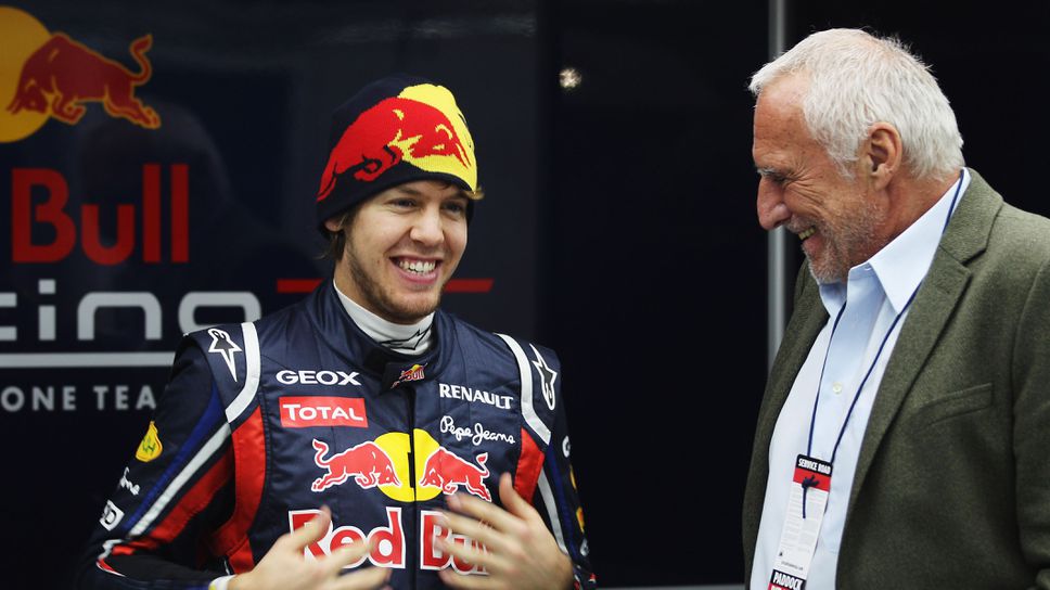 Фетел със специална каска в чест на Дитрих Матешиц в Мексико