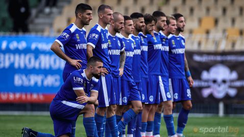 Черноморец (Бургас) се подсили с нови двама футболисти