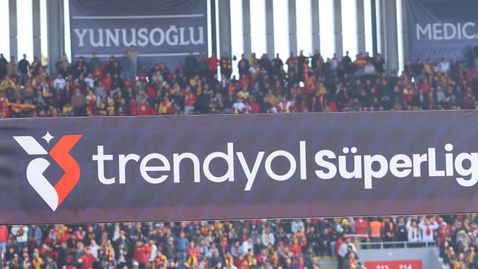 В Турция разследват и футболисти, и клубове на фона на скандала със залагания