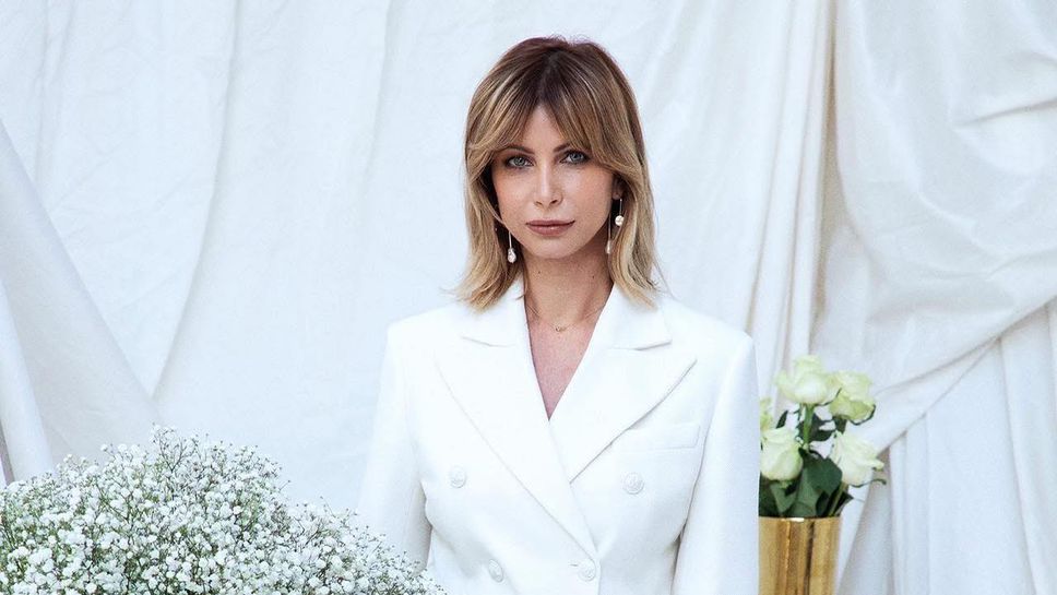 Старши треньорът на ансамбъл жени Весела Димитрова празнува днес 50 годишен