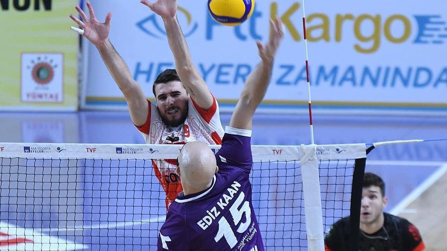 Мартин Атанасов и Зираатбанк с победа №8 в Турция