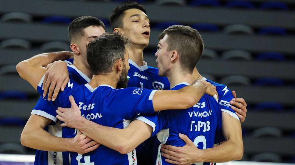 Левски София се отправя към морска битка