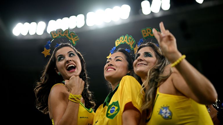 Бразилките определено могат да приковат погледите, където и да се