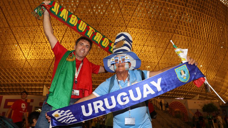 Съставите на Португалия и Уругвай, Суарес е на пейката (гледайте тук)