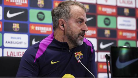 Флик информира за нов проблем с титуляр и обяви: Духът ни е зле след мача с Челси, но съм оптимист