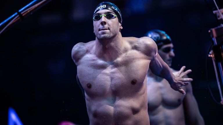 Емре Шакчъ подобри световния рекорд на 50 метра бруст