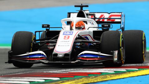 Мазепин си постави висока оценка за първия си сезон във Формула 1