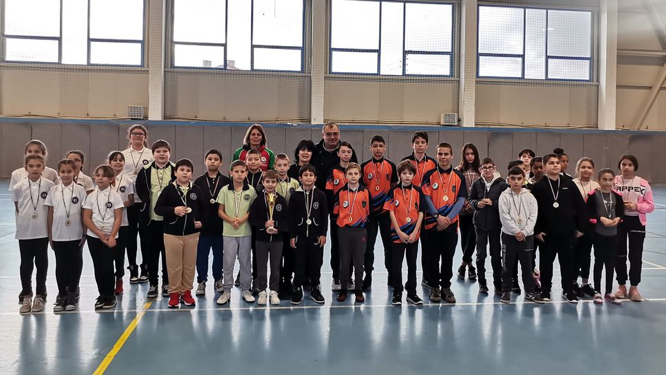 Крикетът завърши спортно-състезателната година с турнир в Елин Пелин