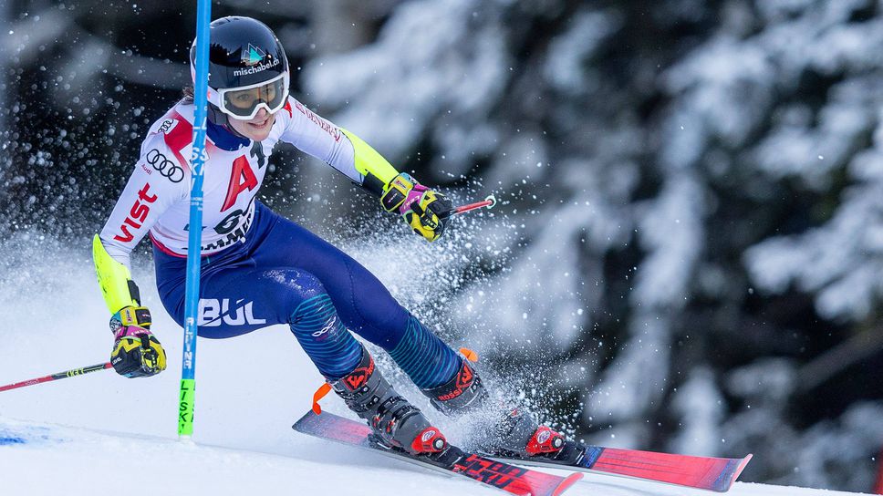 Състезаващата се за България Анина Цюрбриген не успя да завърши