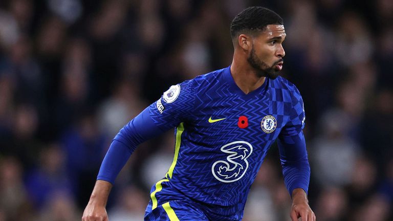  Eвертън се интересува от халф на Челси 