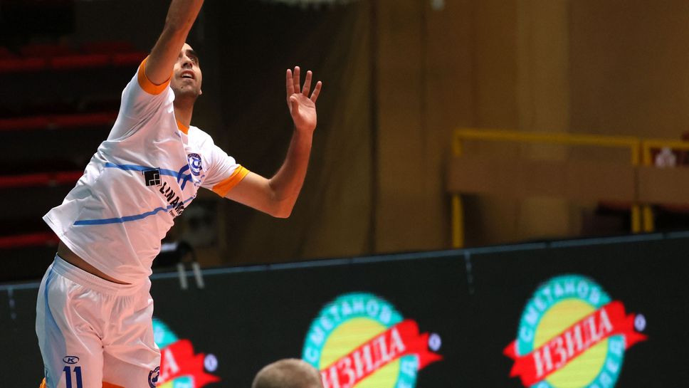 Дунав запазва капитана си и за новия сезон