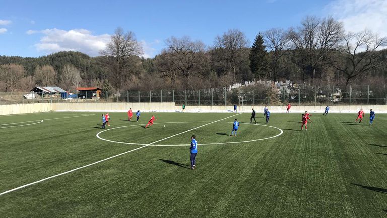  Банско удари съседите от Разлог 