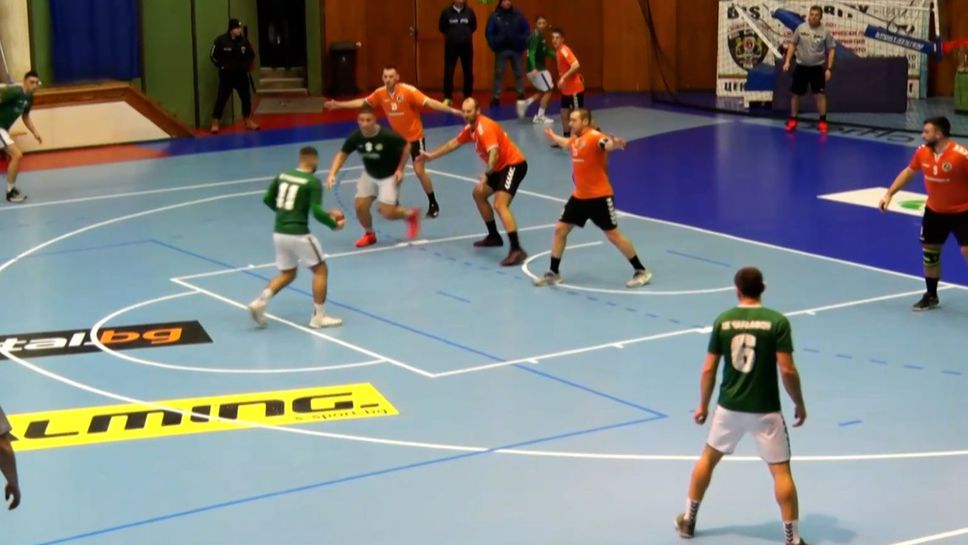 Осъм (Ловеч) с 4-а победа в мъжкото хандбално първенство