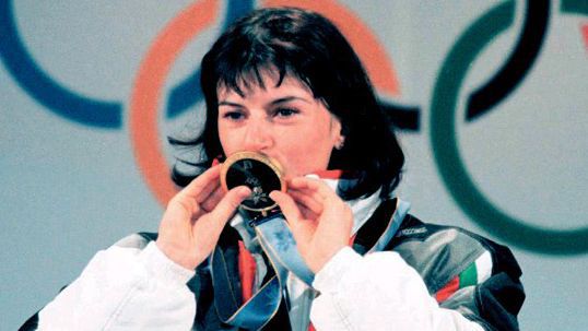 Легендарната Екатерина Дафовска празнува своя 50-годишен юбилей