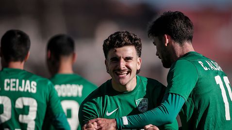  Берое реши казуса с ФИФА, през днешния ден картотекира новите 