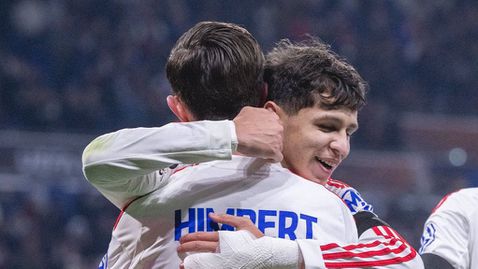 Детската градина на Лион наказа ПАОК, Десподов влезе в края