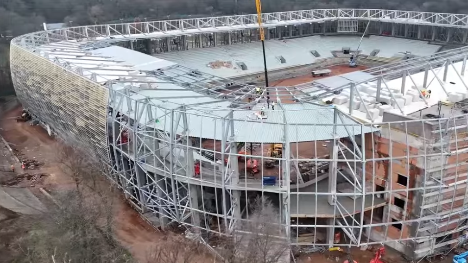 Готово! "Армията" стана първият стадион в столицата с цялостна козирка