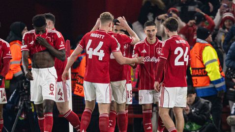 Нотингам приземи Ференцварош