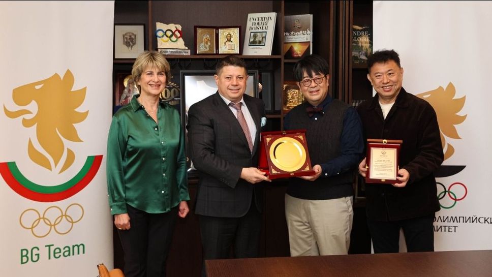 Българска федерация бадминтон подписа договор за съвместна дейност с University