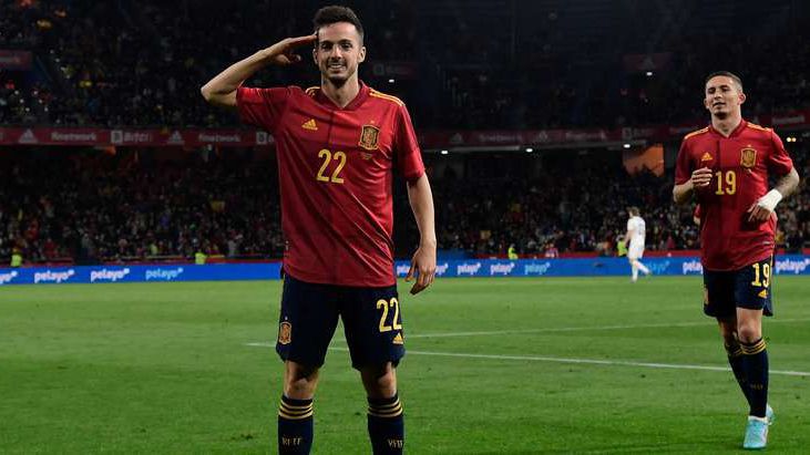 Испания показа головата си мощ и постигна убедителна победа с