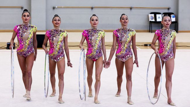 Българският национален отбор по художествена гимнастика ще направи подиум тренировка