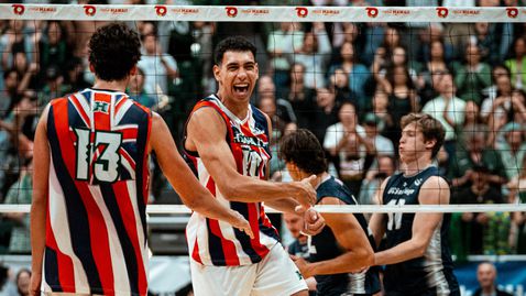 Кристиан Титрийски с 18 точки за победа №20 на Хавай