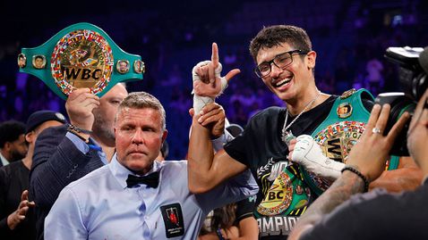 Фундора след още една защита на световна титла: Беше по-лесно от очакваното