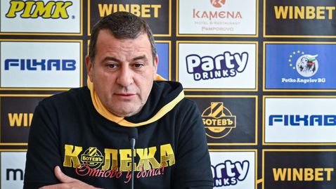  Илиян Филипов зададе 16 въпроса към шефовете на Ботев (Пд) 