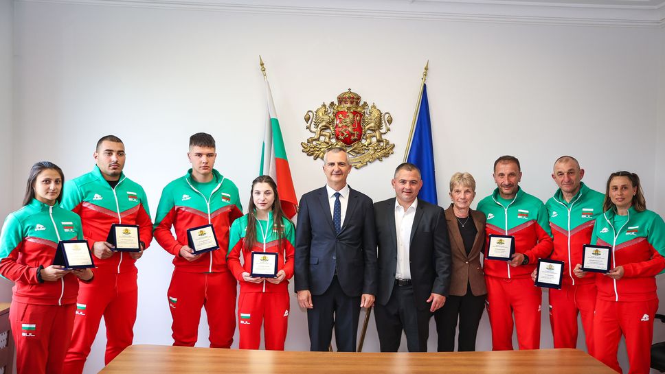 ММС наградиха медалистите от Европейското по самбо