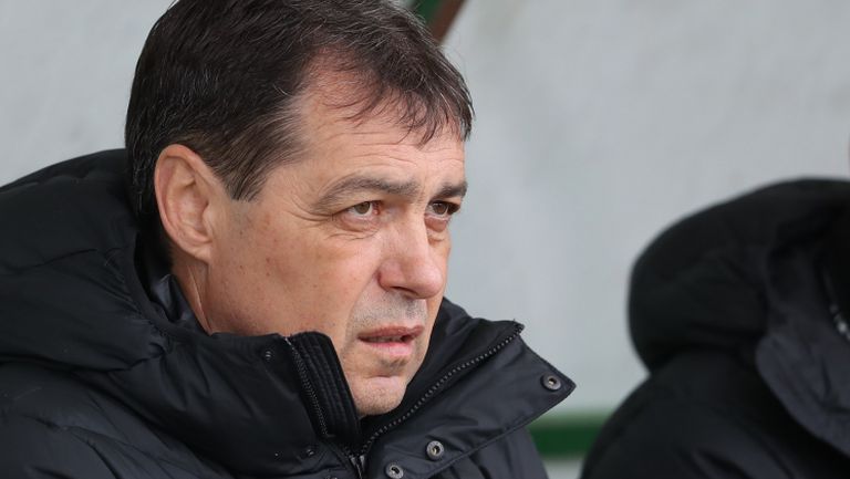 Хубчев: Отборът беше уморен, журналистите създават напрежение в Левски