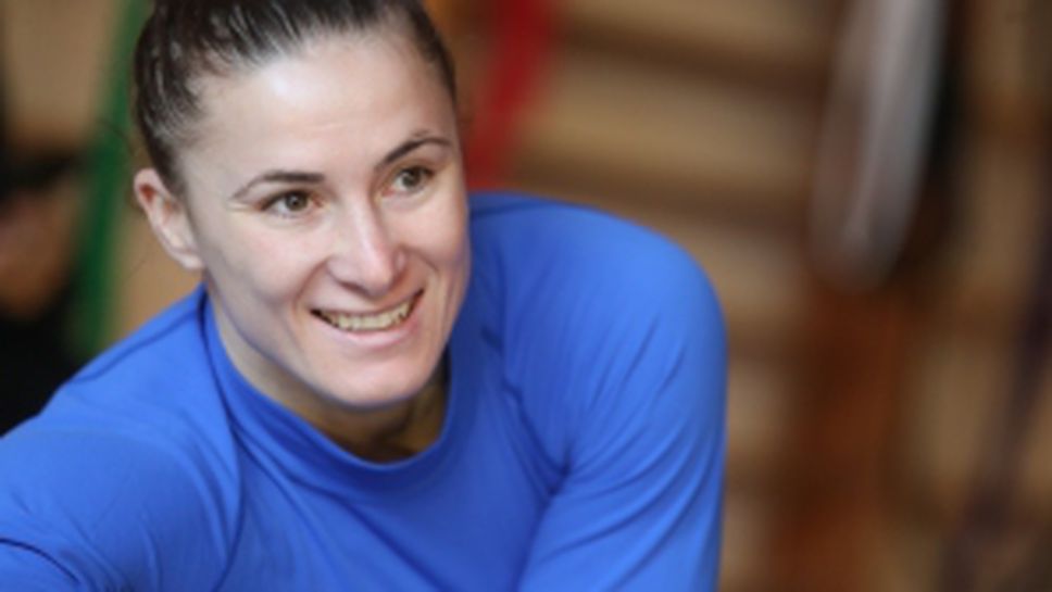 "Пътят към Токио" с Ивелина Илиева