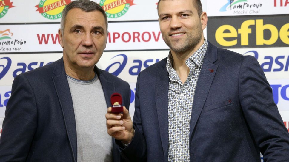 Тервел Пулев беше награден за спортист на месец декември