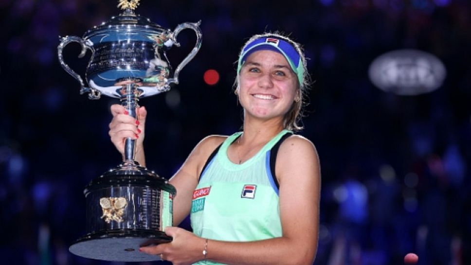 София Кенин триумфира на Australian Open при жените