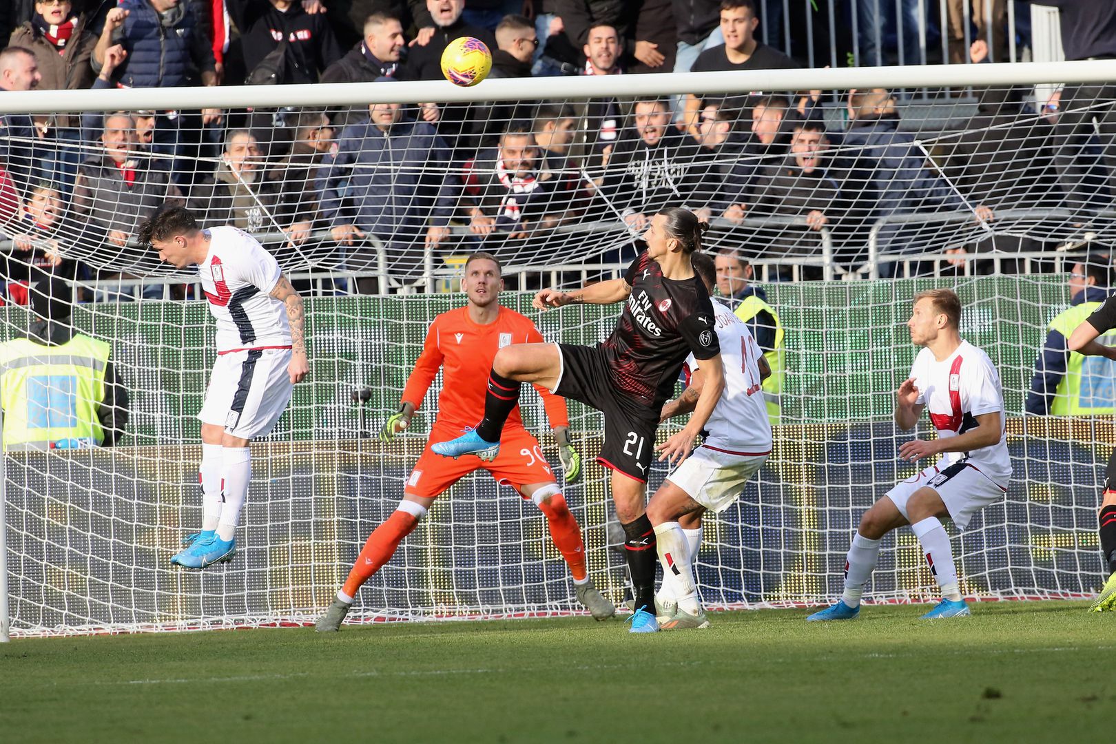 Каляри - Милан, първи гол на Ибрахимович