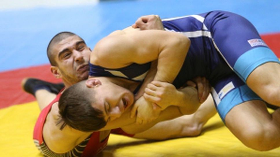 Държавно първенство по борба първи ден