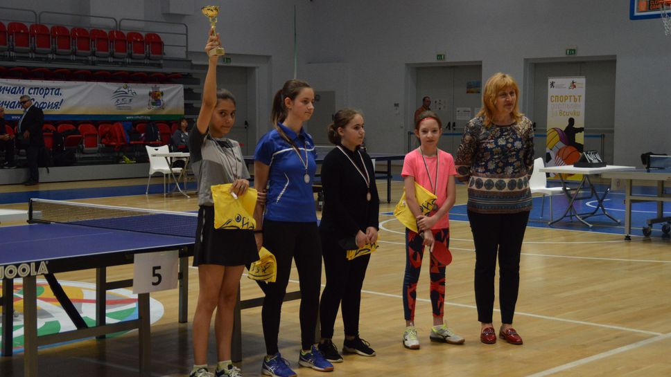 Първите за годината столични ученически шампиони са в тениса на маса