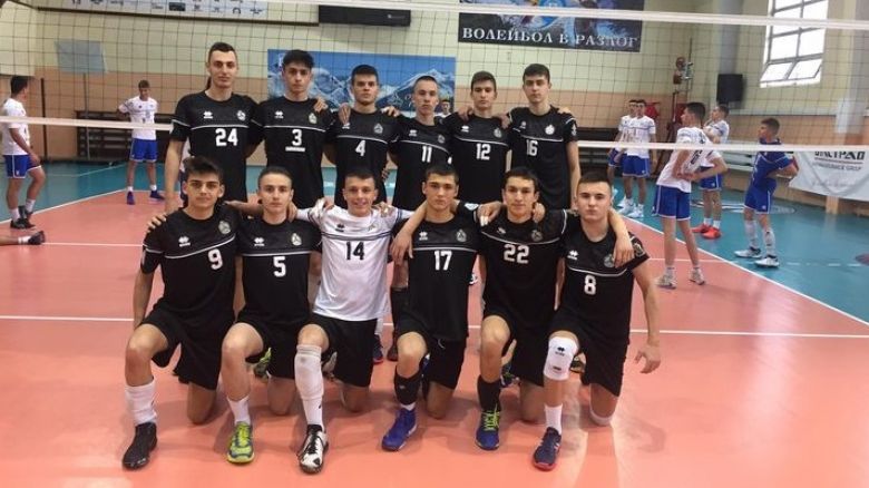 Левски, Славия, ВАСК и Люлин на полуфинали след драматичен завършек при кадетите 🏐