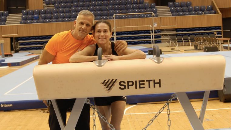 Бронз за Чусовитина във Варна