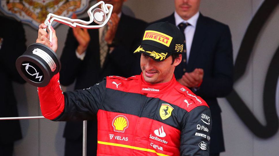 Сайнц: Загубих победата заради кола, затворена с една обиколка